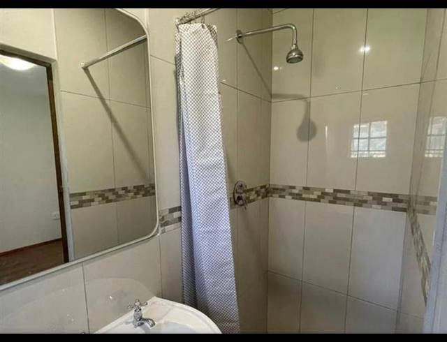 1 BEDROOM PROPERTY TO RENT IN GALLO MANOR